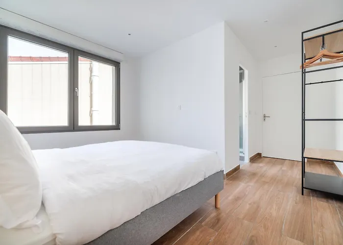 Perfect Flat For 4 People #7