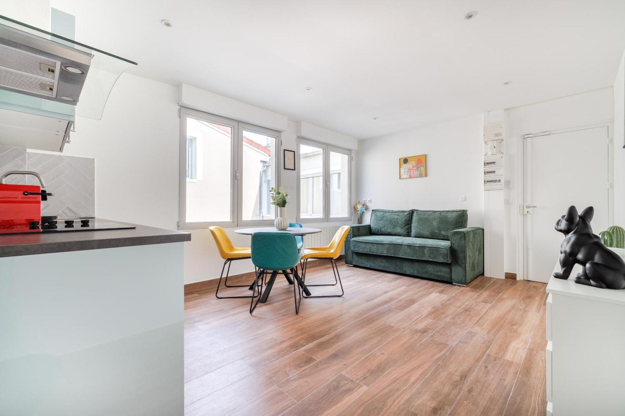 Perfect Flat For 4 People #7